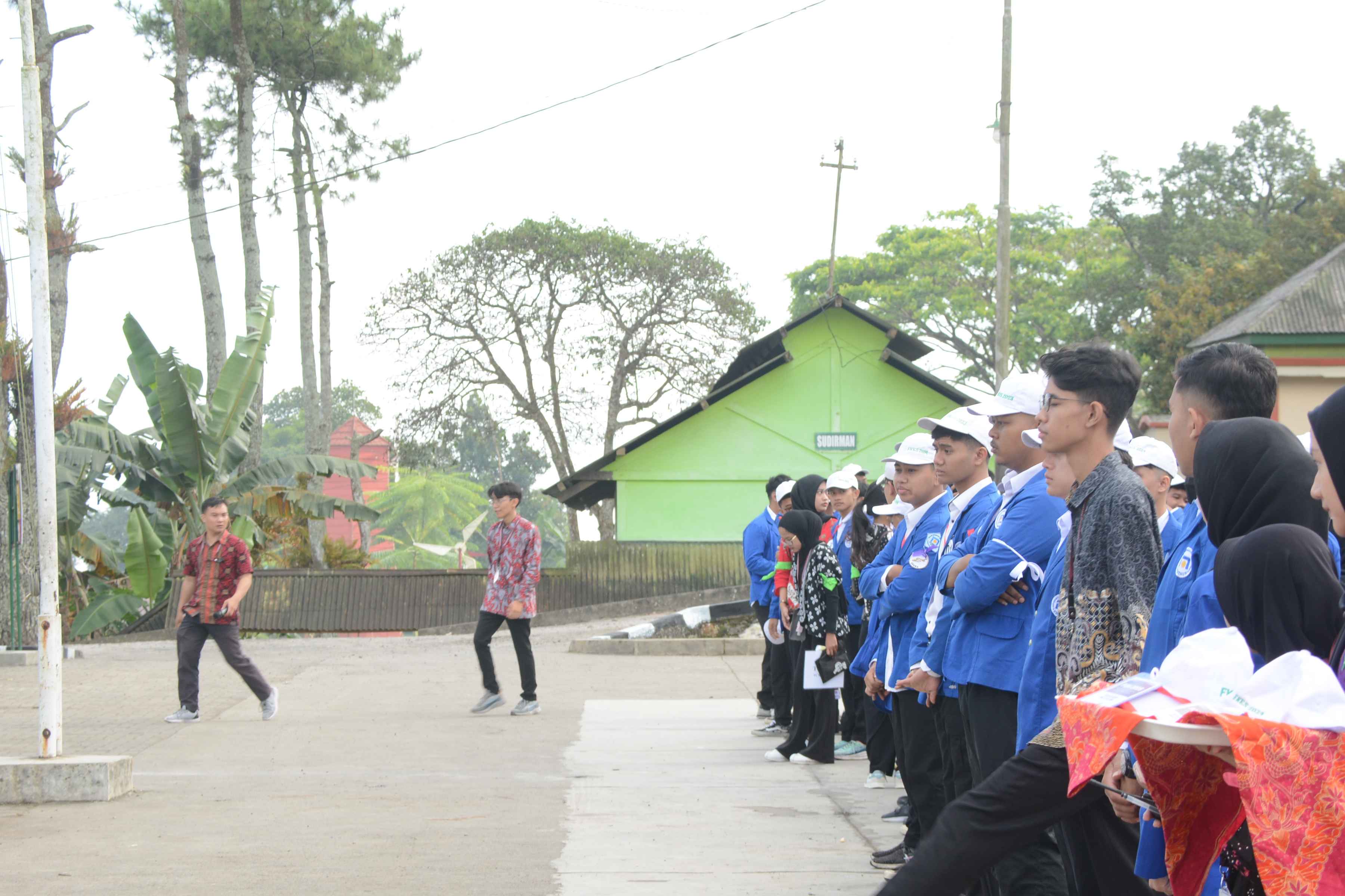 Persiapan Apel Pembukaan